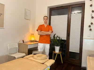 Piotr Abramczyk Masaż & Integracja Strukturalna